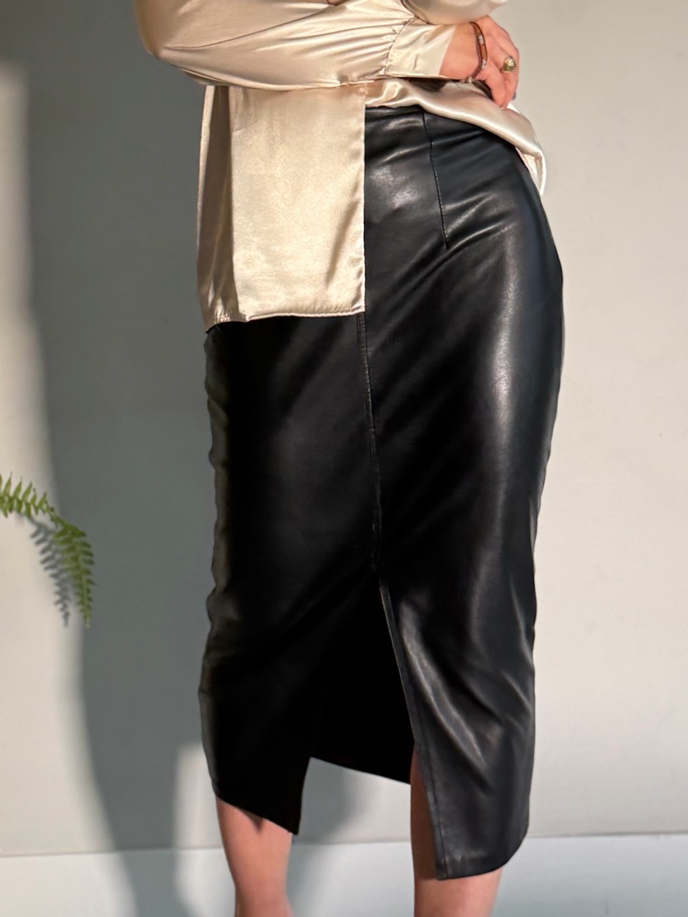 Zara Vegan Leather Midi Skirt in Black - Size Small